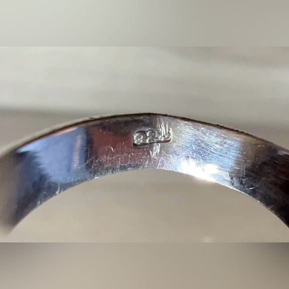 Vintage Heavy Sterling Silver Modernist Smooth Scalloped Dome Ring, Size 6.5 - Picture 7 of 10